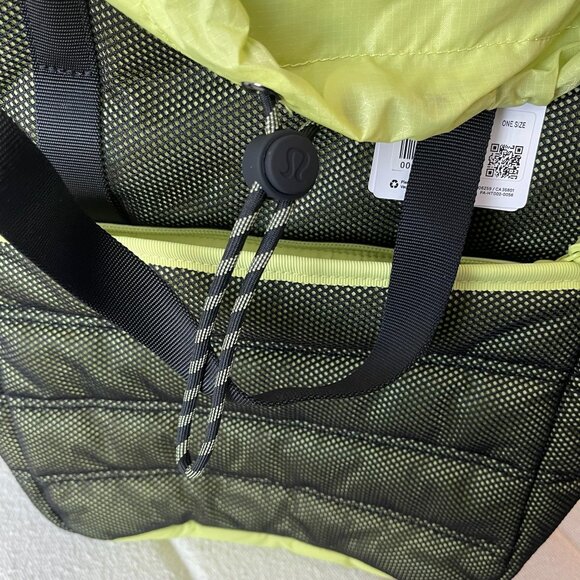 Lululemon Dash All Day Backpack - Picture 13 of 14
